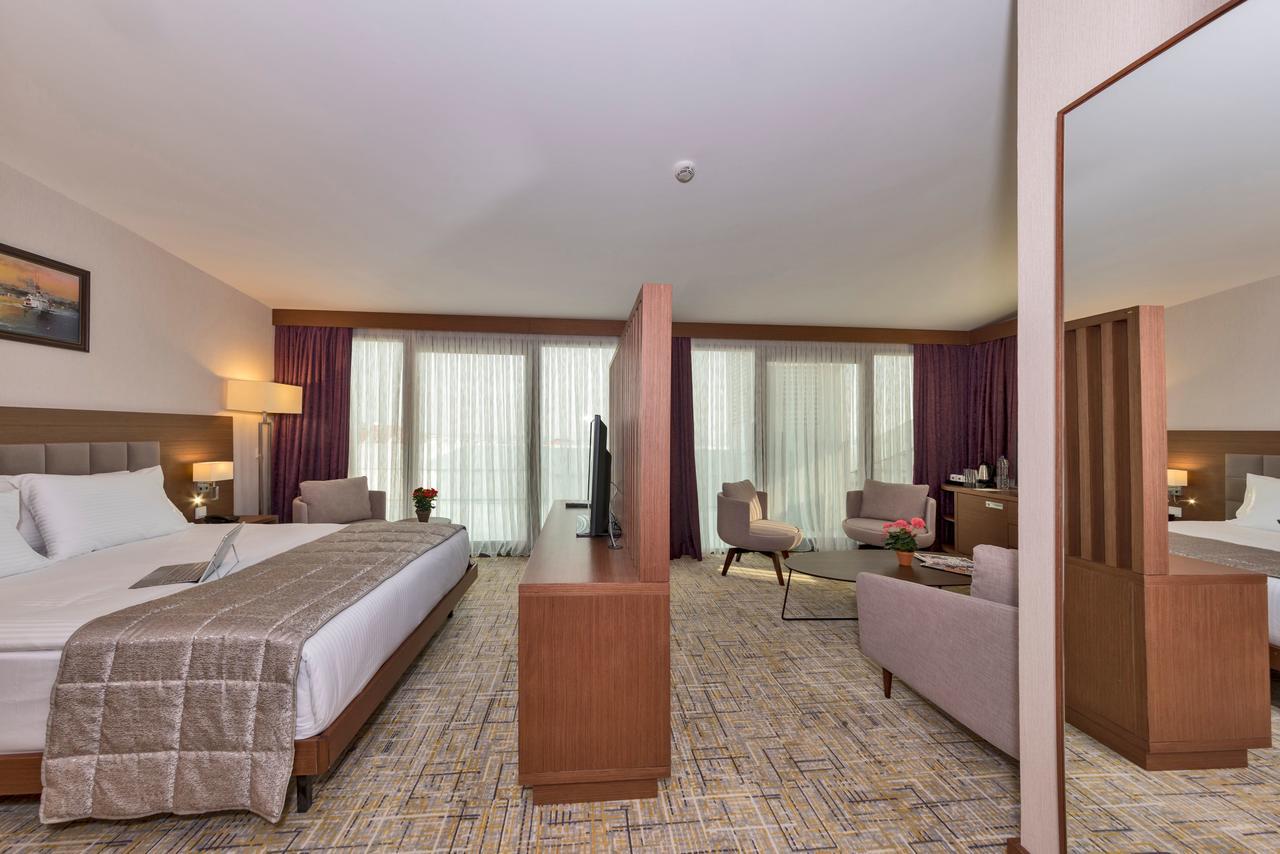 Land Park Hotel イスタンブール エクステリア 写真