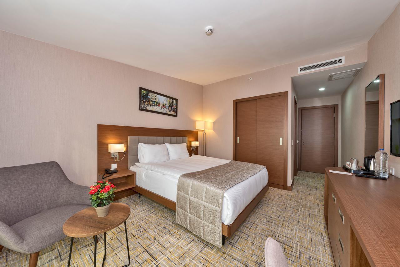 Land Park Hotel イスタンブール エクステリア 写真
