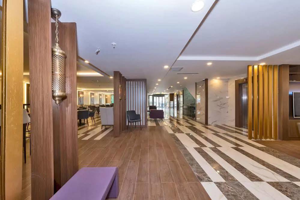 Land Park Hotel イスタンブール エクステリア 写真